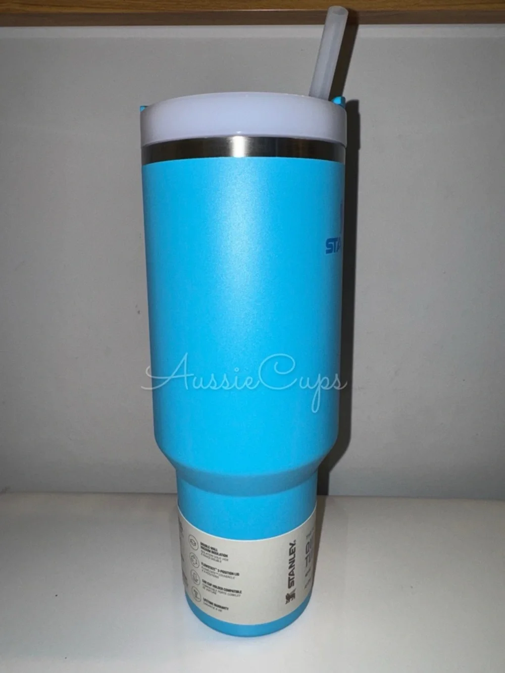 Stanley Splash 40 oz Quencher H2.0 Tumbler - Bright Blue Color, Great for Summer - Picture 5 of 8